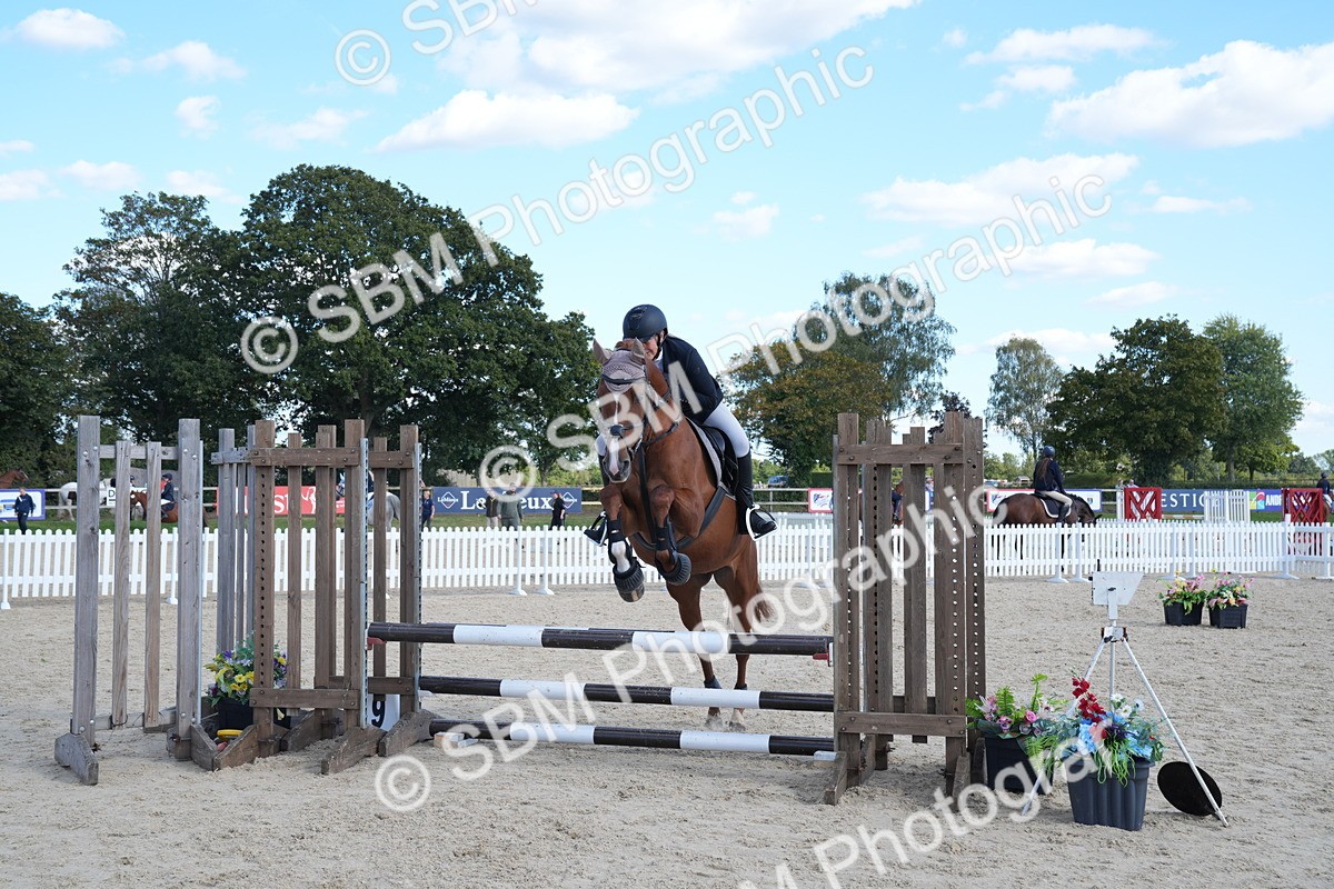 SBM_25994 - J61 - Clear Round 75cm & 85cm