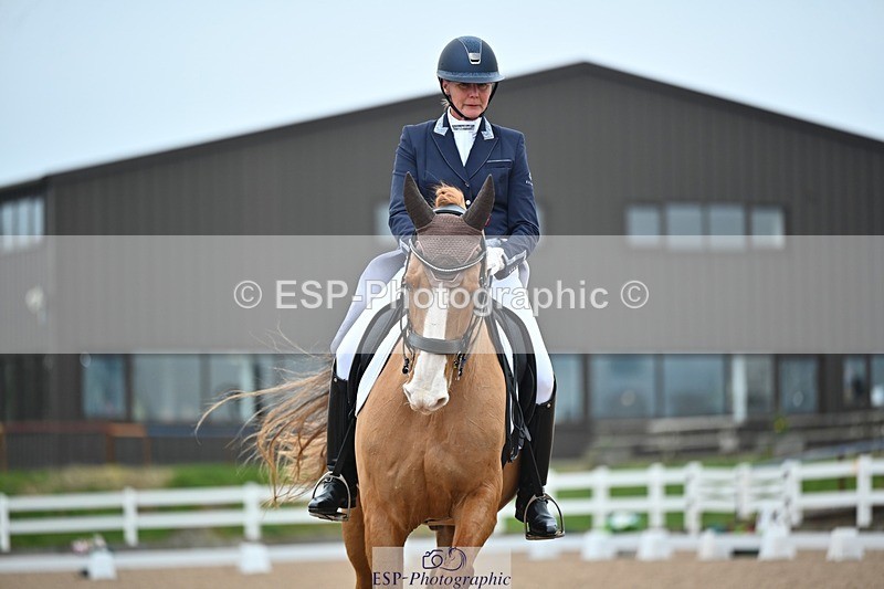 250214-113040-01348 - 124-Katharine.Lewis-Albertho.B