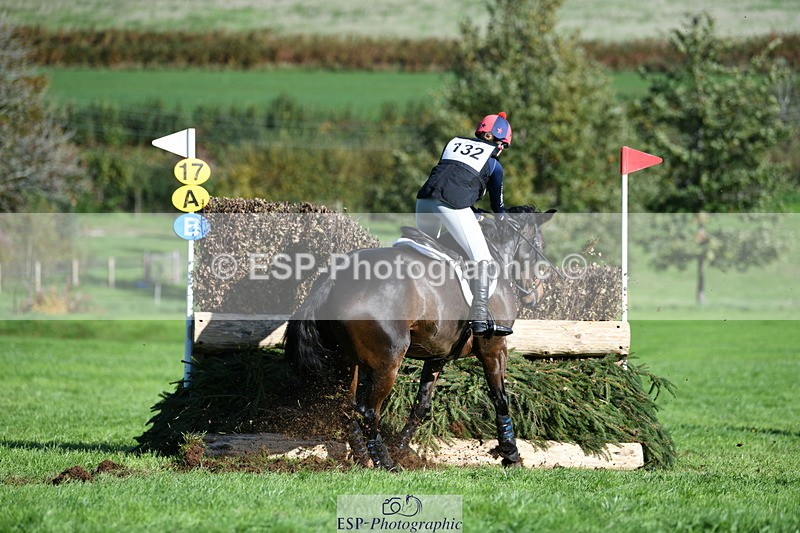 251024A-122842-11546 - B-132-Hannah.R.Jones