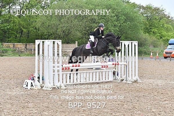 BPP_9527 - CLASS 33 MON Scottish Champions Tour Spring Final 85cm