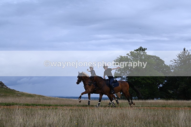 DSC_6107 - Time at Statue 12:17 to 12:44