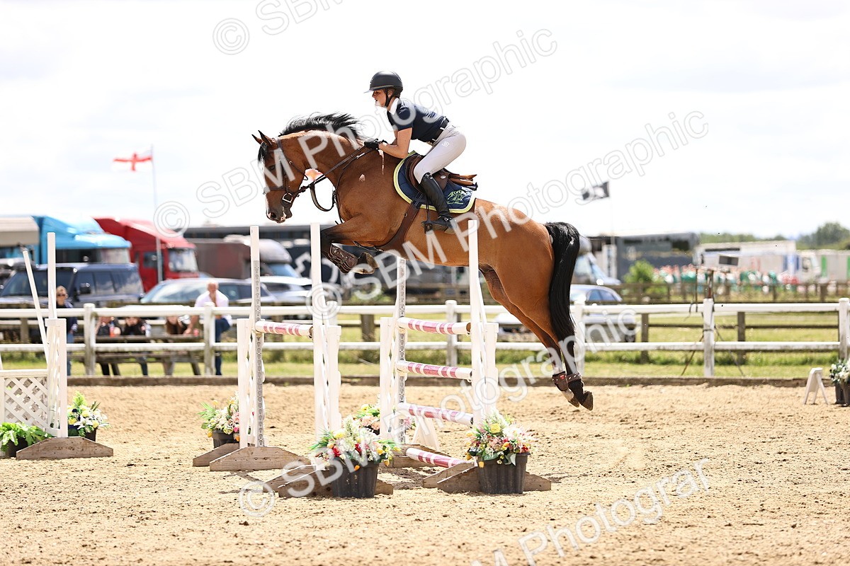SBM_003821 - Class 22 - Senior Foxhunter 1.20m