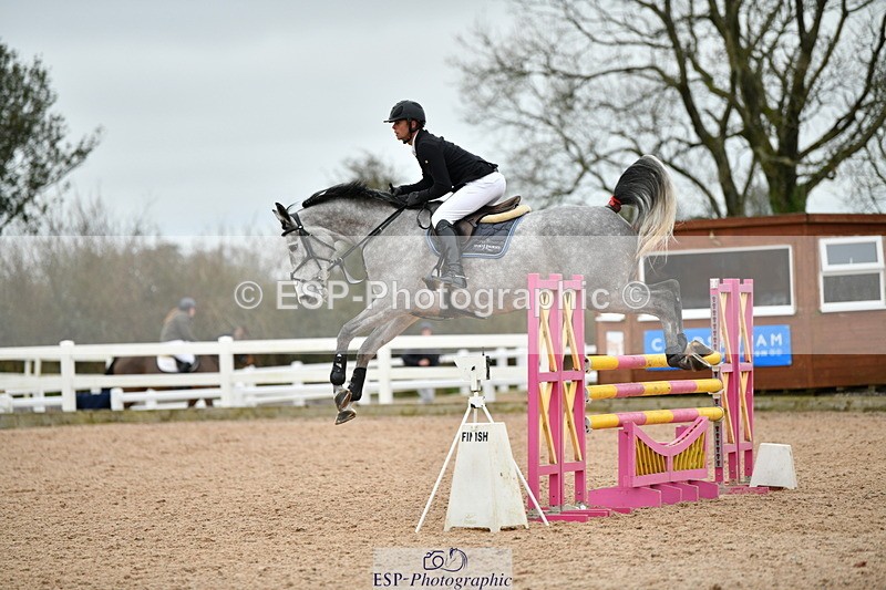 240112A-124229-00801 - Cls 5 Newcomers and 1.10m Open