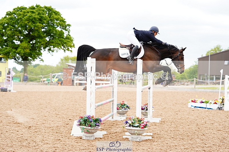 240524A-123456-03566 - Cls 15 Foxhunter