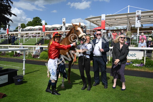 yr10062022r3-52 - Race 3 3.00pm British EBF supporting Racing with Pride Fillies' Handicap