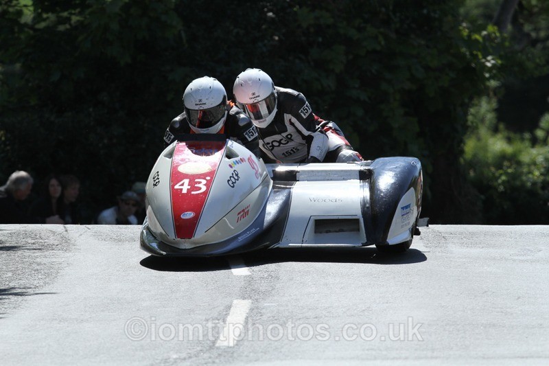 IMG_2469 - Sidecar Race 2 - TT 2013