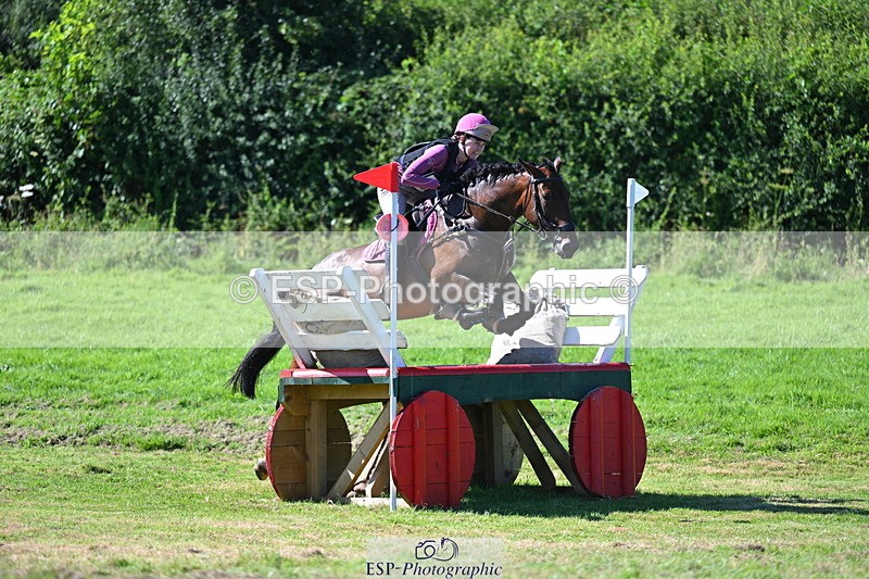 240811A-160204-06006 - 305-