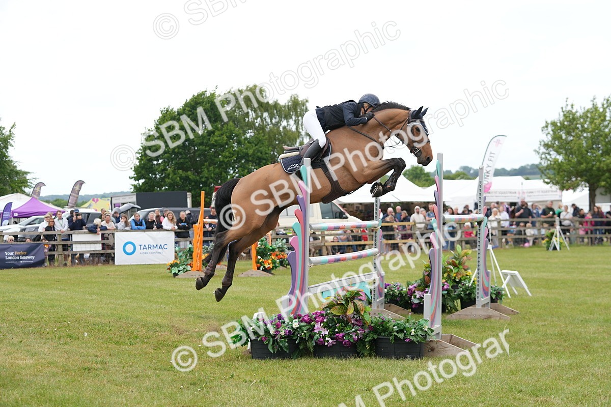 SBM_06388 - Class 202 - National 1.40m Open