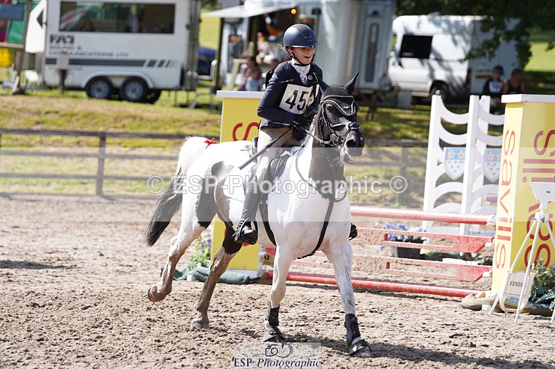 240824X-144906-28495 - 80cm Round 1 14.00 to 15.30