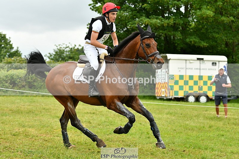 250524A-103207-08698 - A-058-Baptiste.Dehoorne-FAST.AND.DEVIL