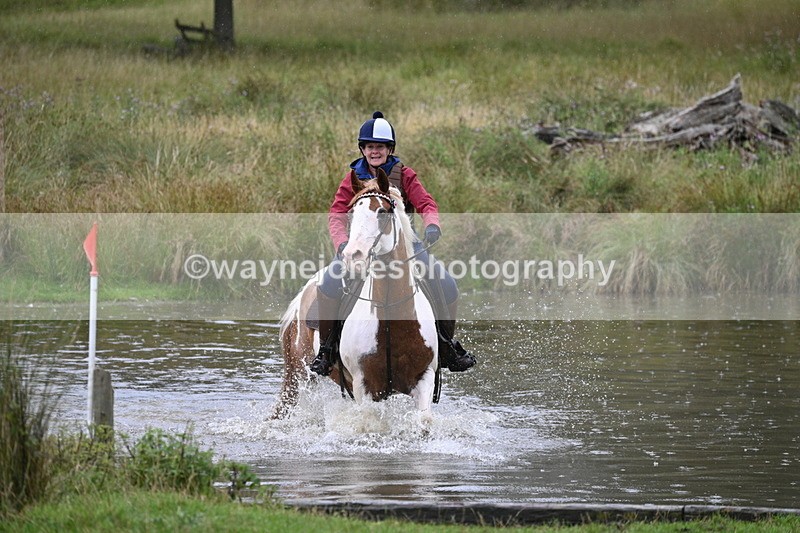 WJ7_5596 - Time at Water 14:00 to 14:53