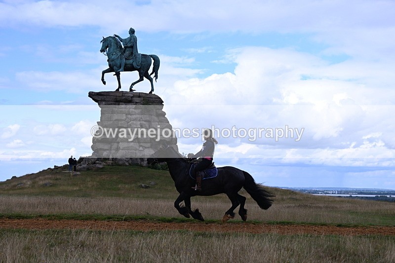 DSC_9602 - Time at Statue 15:11 to 15:58
