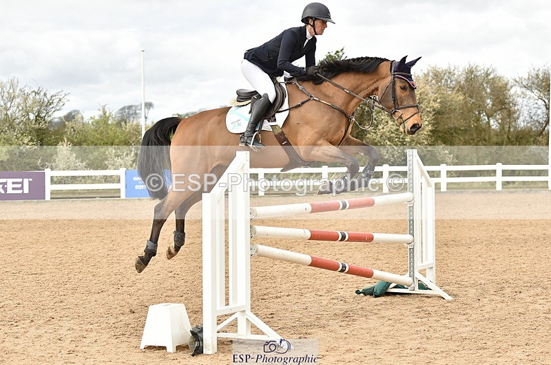 240403A-141334-00742 - Cls 4 Newcomers and 1.10m Open