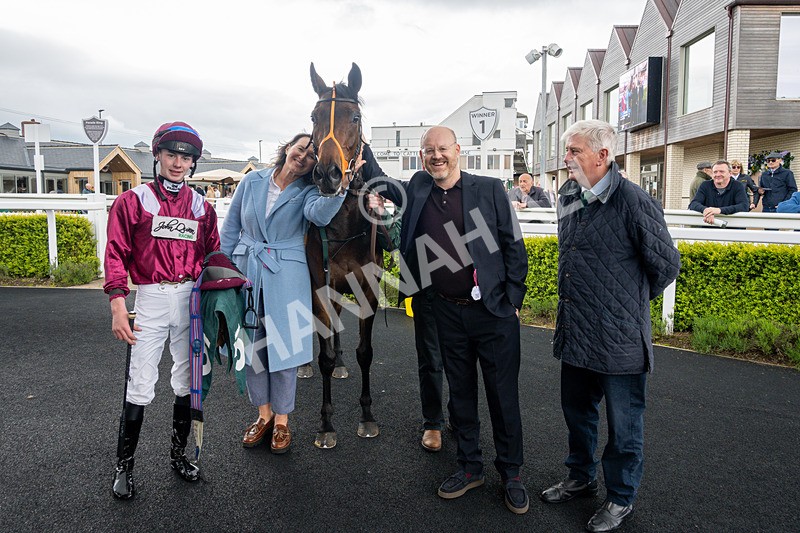210526-Race 1-The Tunguska Event-9329 - Race 1 14.10pm Download The Raceday Ready App Apprentice Handicap