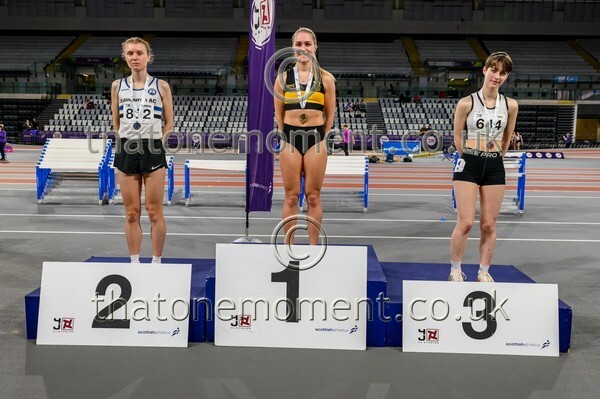 SenInd26-810861 - Medals