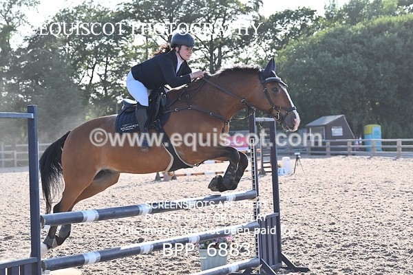 BPP_6883 - CLASS 6  Senior Discovery/ 1m Open