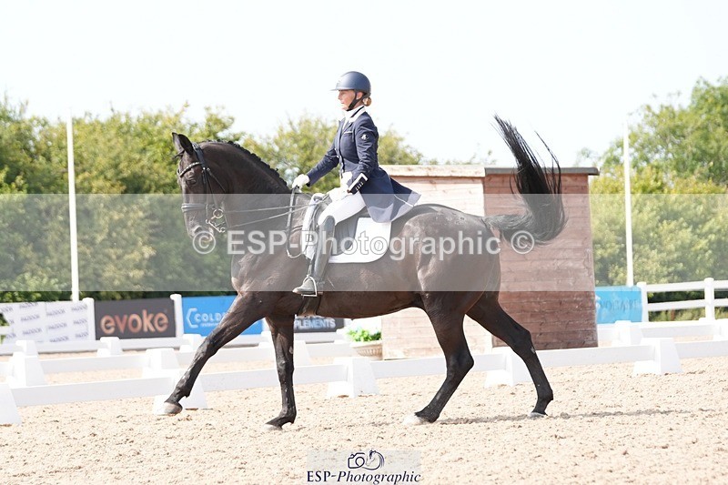 250815-151419-01996 - 017-elaine.scottFlorava