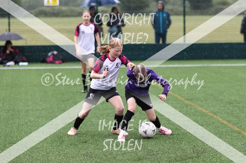 1DX31803 - Sat 6th U12 Girls