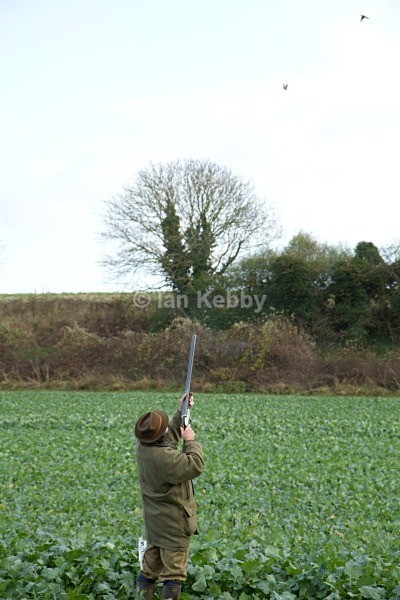 CGs-89 - Chicks Shoot 2011