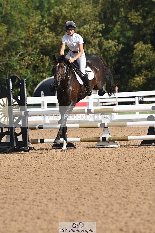 230906A-100658-00025 - British Novice & 90cm Open