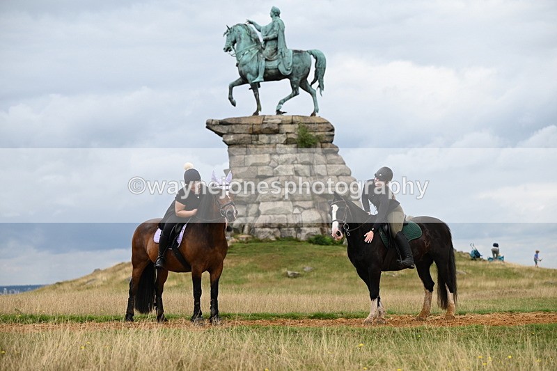 DSC_5226 - Time at Statue 11:46 to 12:16