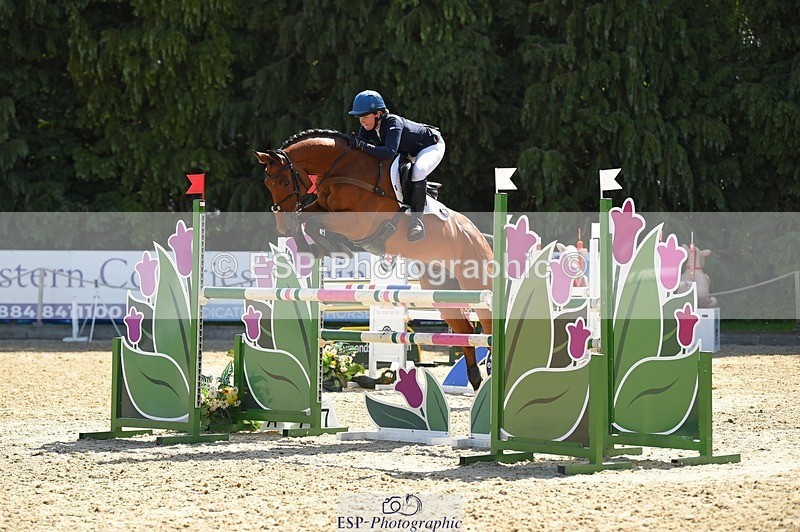 230528-102448-14928 - 253-MY_EASTWOOD_BRIGHTSIDE-Darcy_Zander-SJ