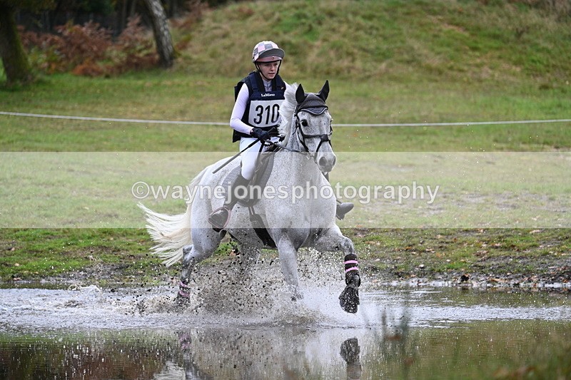 WJ7_4644 - 100cm Cam 2 Water Time 15:09 to 15:20