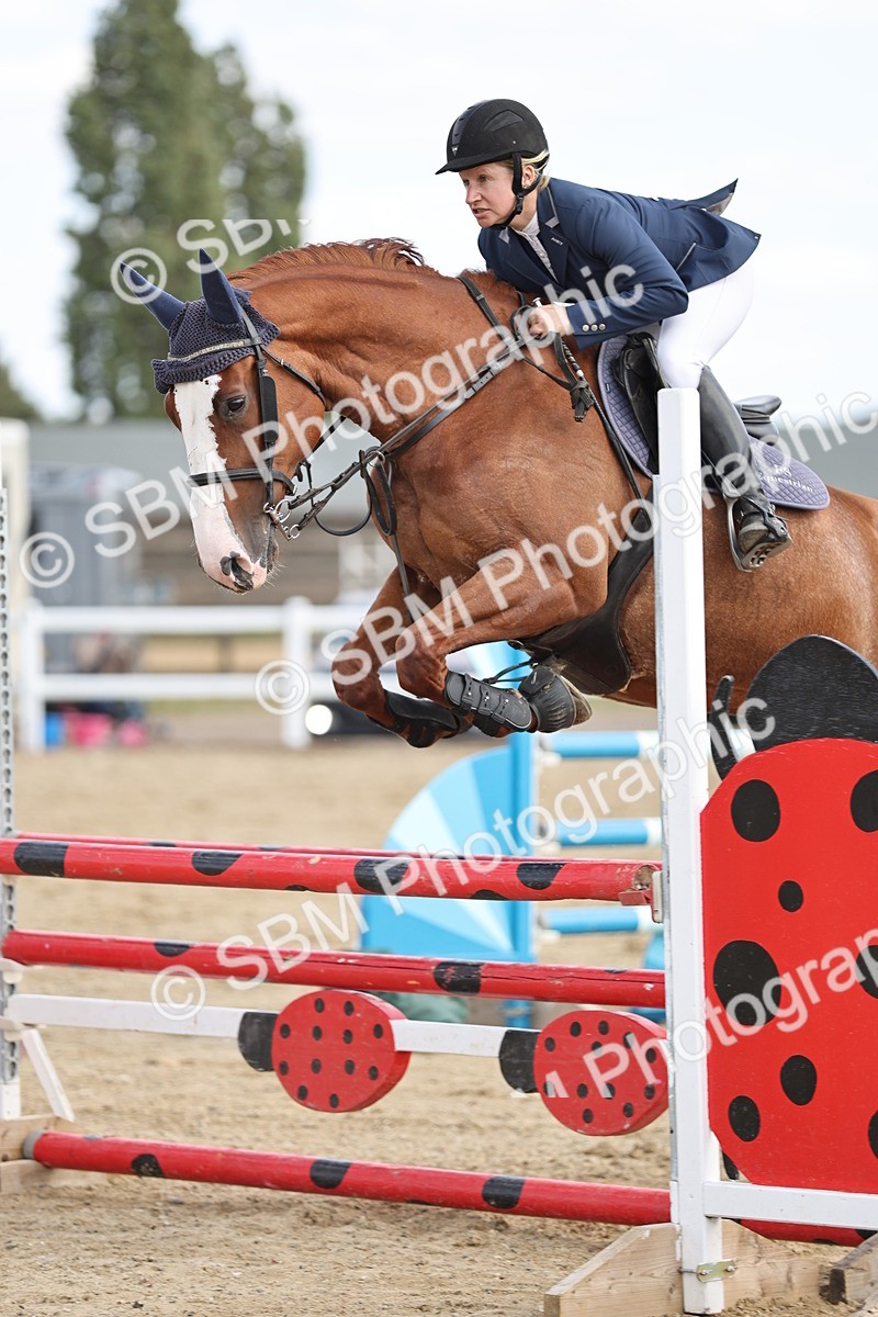 SBM_004876 - Class 5 - Senior Discovery - 1.00m Open