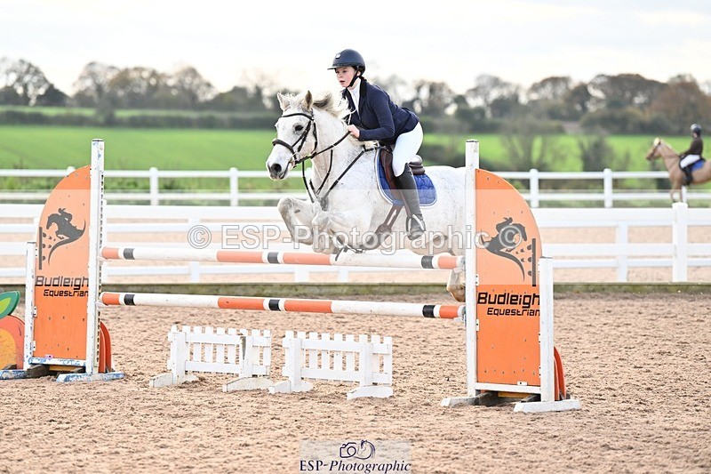 241117X-125401-04664 - Cls 15s Jnr 1.10m Open