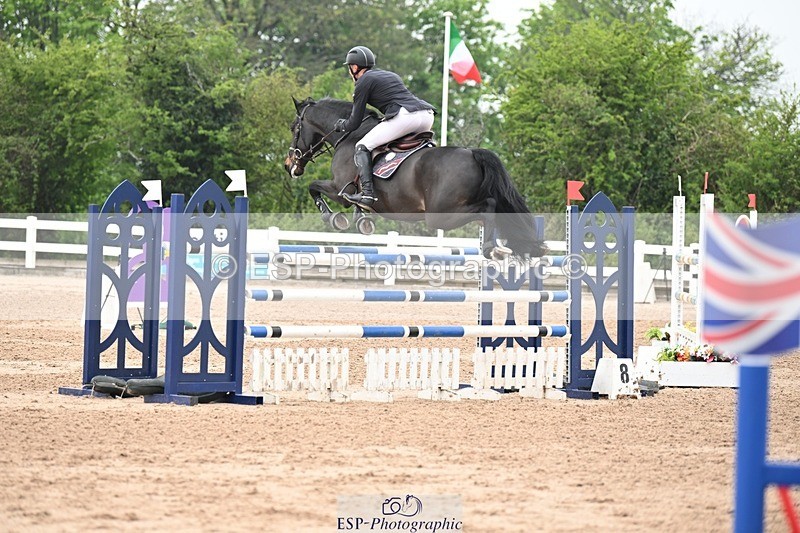 250424-121813-04251 - Cls 21 - 1 Star Gold Tour