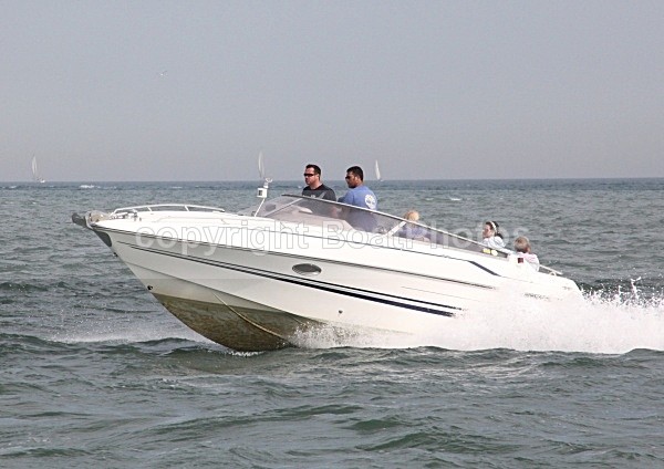090524 SEA VIXEN IMG_2622 - Motorboats - Open