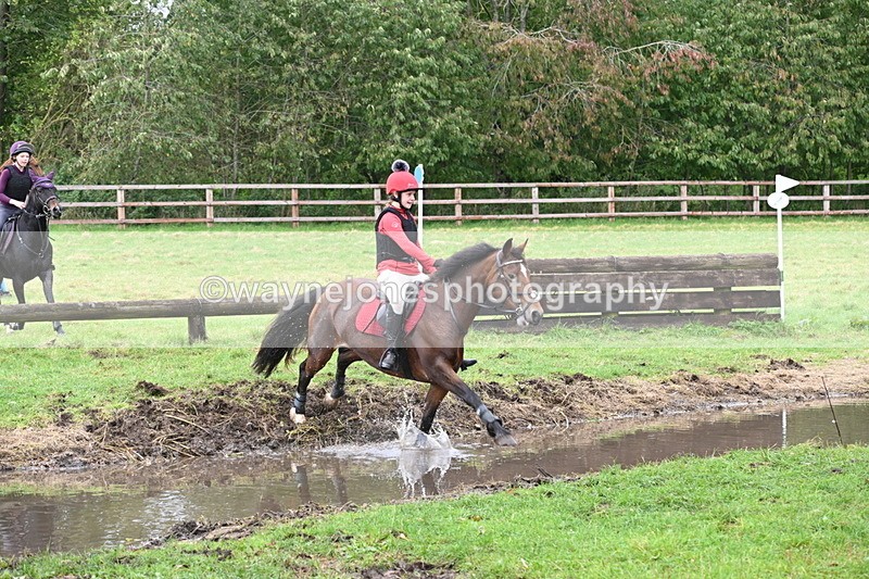 WJ6_5378 - Time at Photographer 12:31 to 12:40