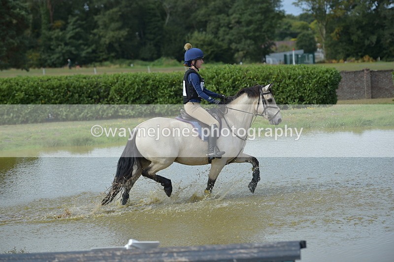 NGP_1670 - XC Time 10:53 to 11:00