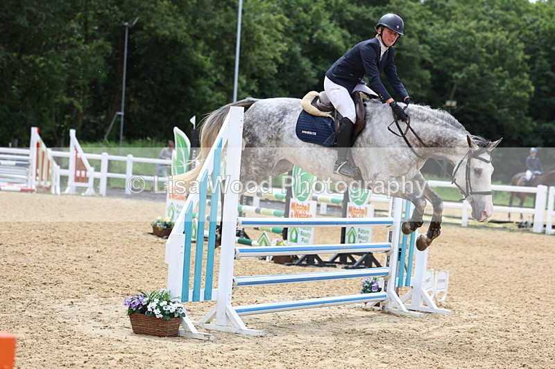 3E7A6509 - Class 4: Senior British Novice/90cm open