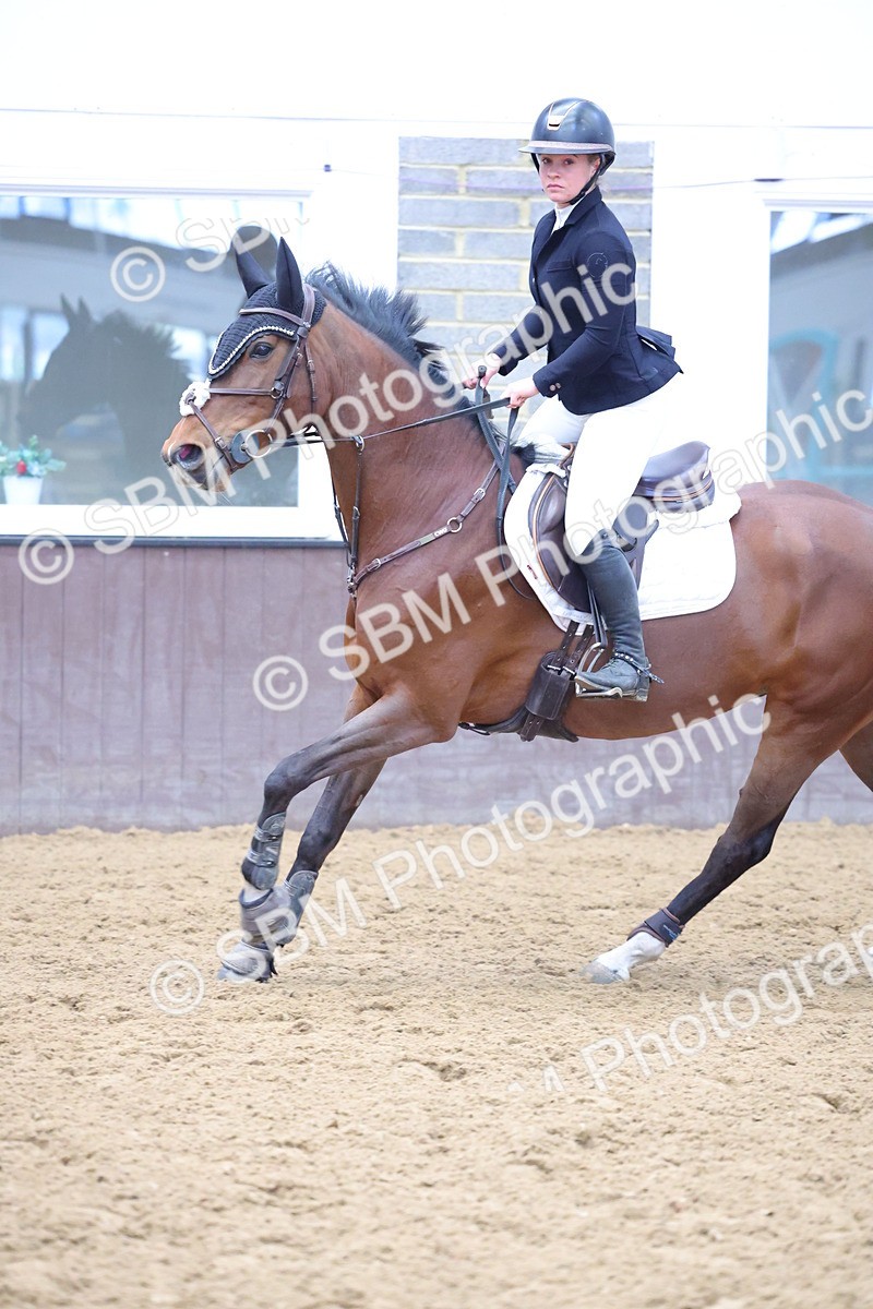 SBM_002962 - Class 8 - Senior Newcomers - 1.10m