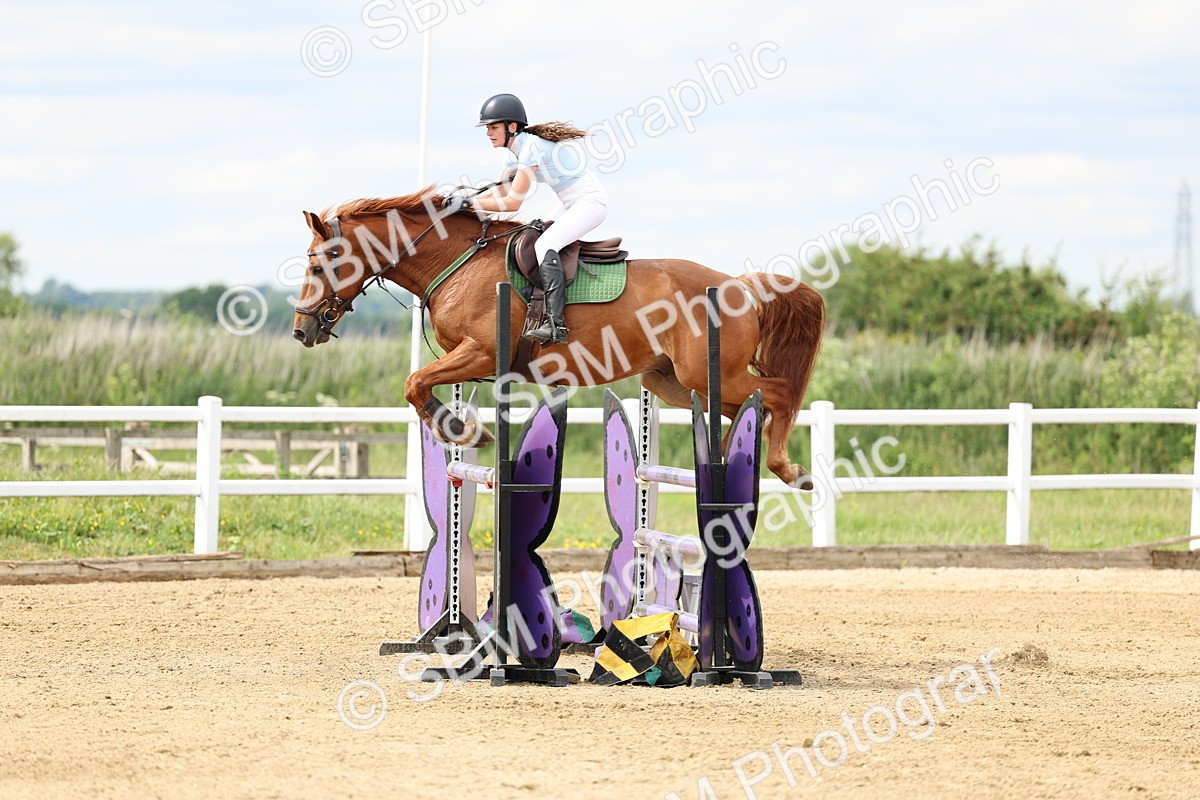 SBM_006116 - Class 19 - Senior Newcomers - 1.10m