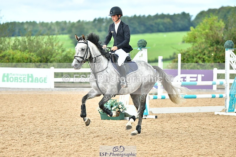 230813A-112233-11728 - Cls 40 A&B Senior Discovery & 1m Open