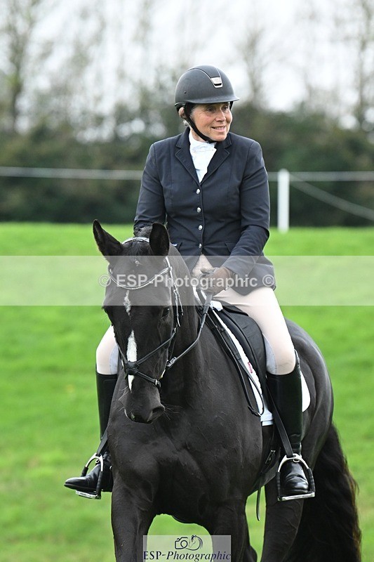 241024-143731-04560 - 418-Georgina.Marks-IM.ON.FIRE