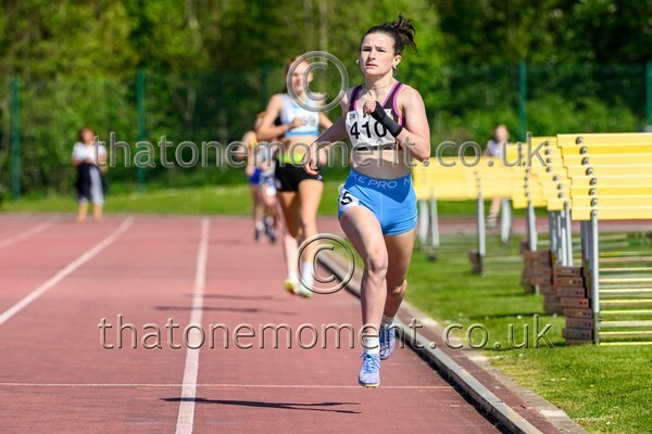 West25Sat-928297 - Field Female