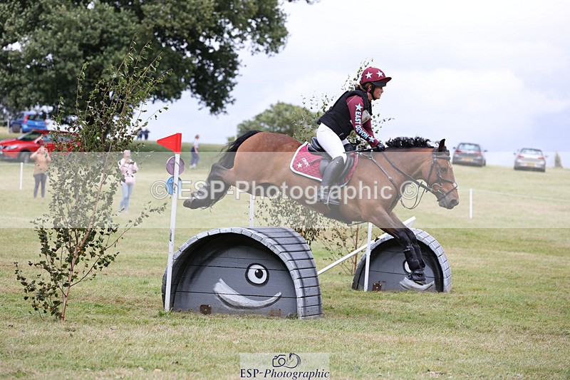 240825X-161020-36428 - 80cm XC 15.30 to 16.30