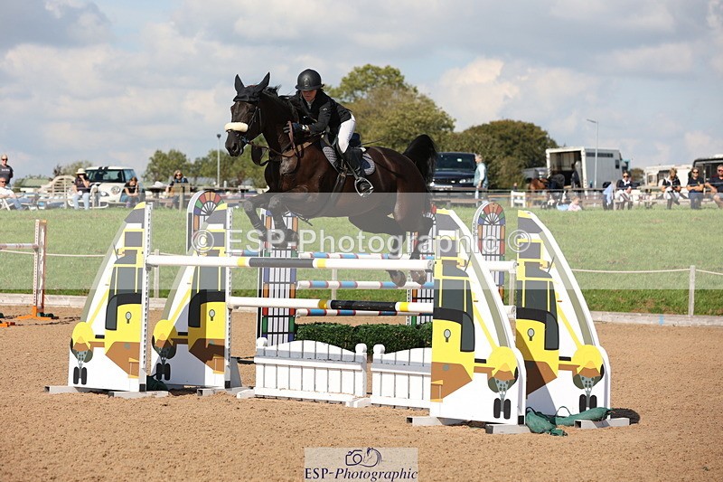 230915A-143626-02656 - Cls 5 National 1.40m