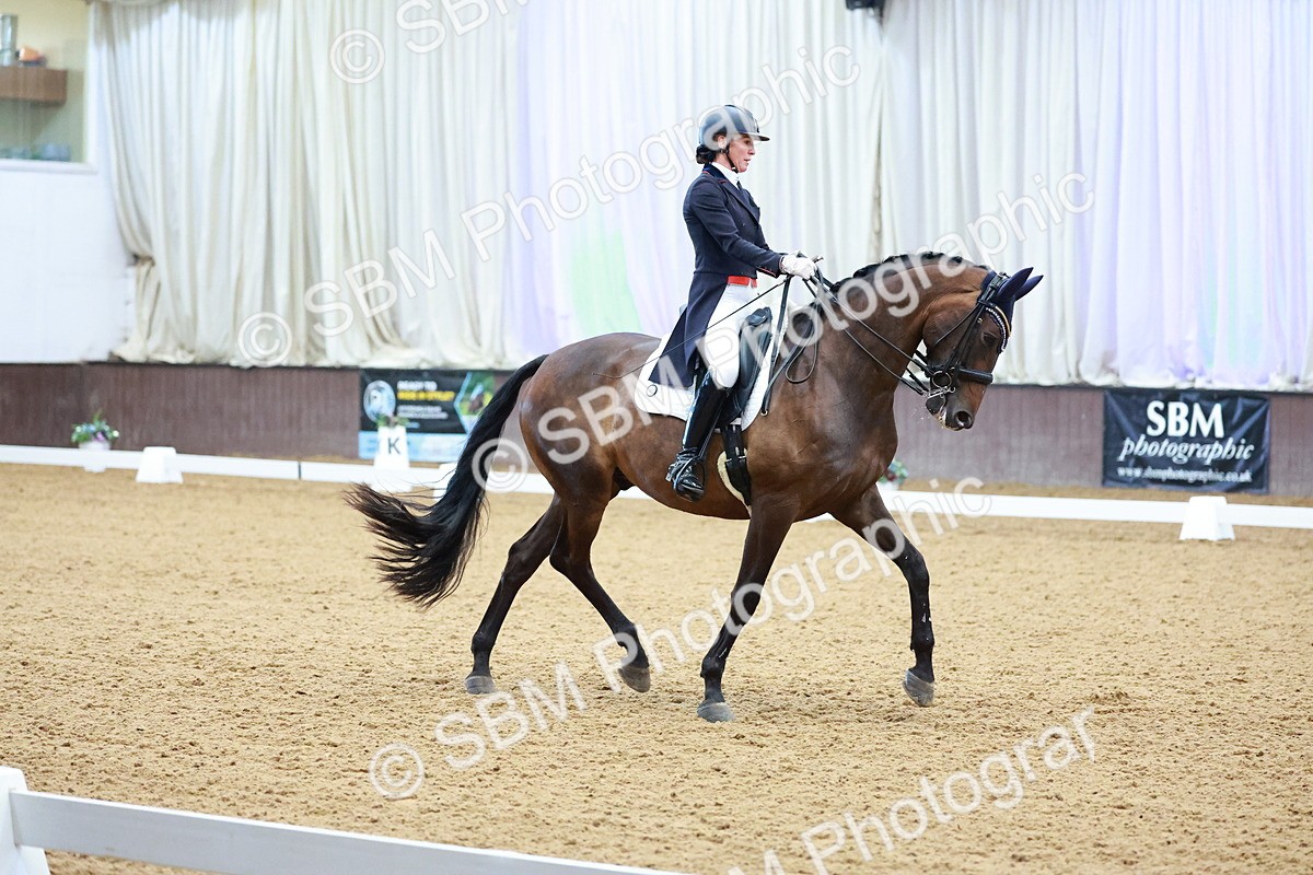 SBM_007948 - Class 9 - FEI INT II - 16.54.17.57