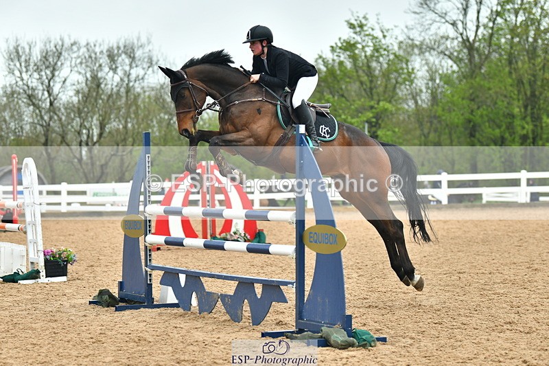 230505A-134949-04623 - Cls 17 1.05m Amateur Quali