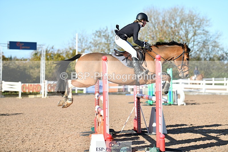 231110A-124129-00426 - Cls 4 Snr 1.05m Open