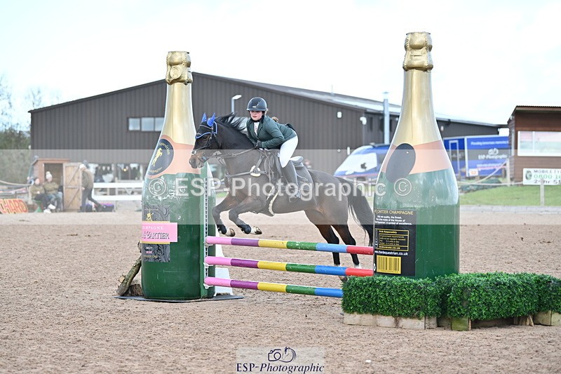 231029A-113239-03018 - 80cm Club and Schools