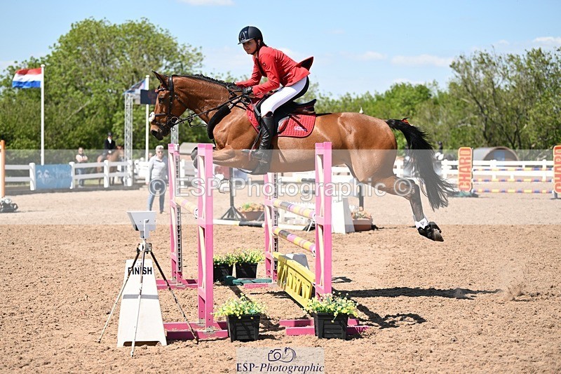 250510-142832-11754 - Cls 23 1.05m Amateur Quali