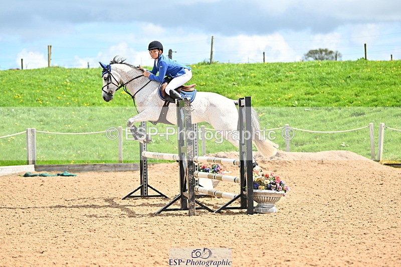 240504A-112501-01190 - Cls 3 Pony Discovery & 90cm Open