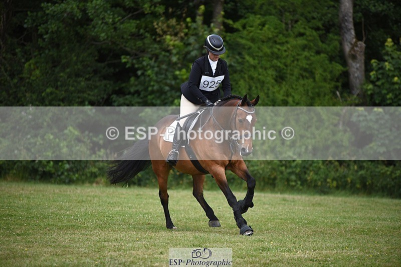 240630-120900-00641 - 925-Paula_Tippett-North_Country_Knight