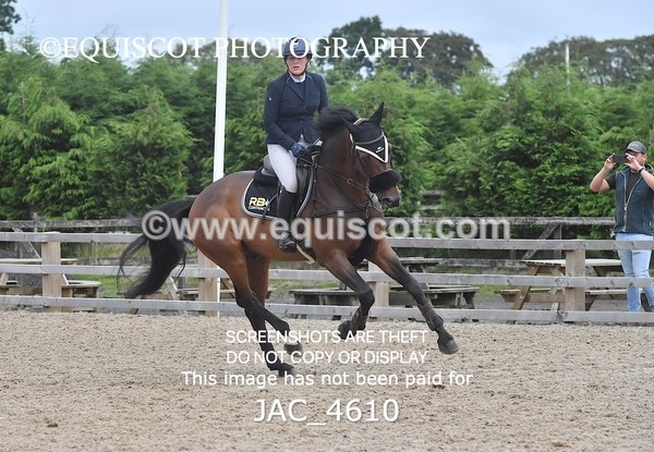 JAC_4610 - CLASS 8 National 1.30m Open