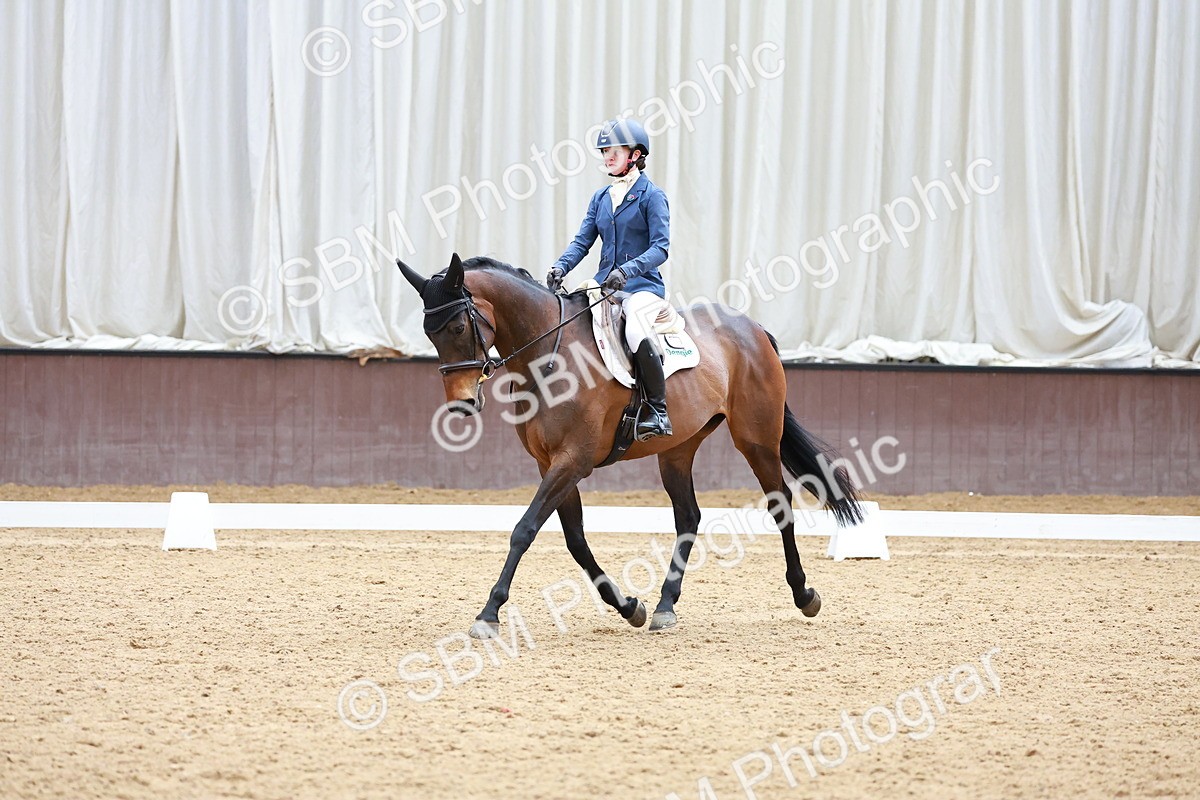 SBM_002342 - Class 6 CT Novice 3